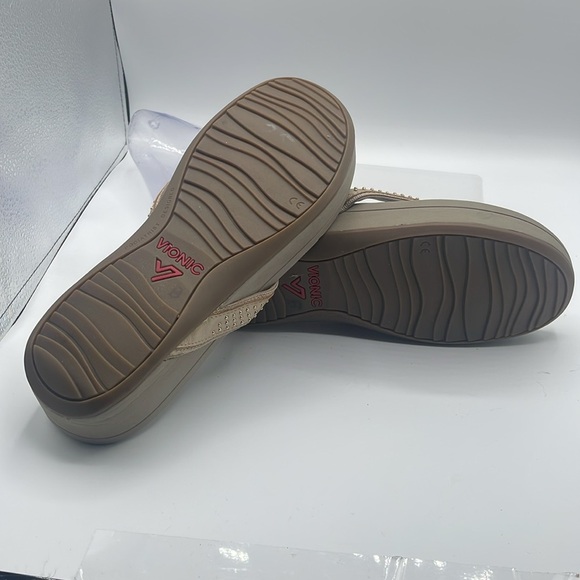 Vionic Flip Flops Women\'s Leather Sands 380 Kehoe Casual Thongs, size 10